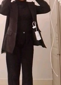 Black Classic Blazer