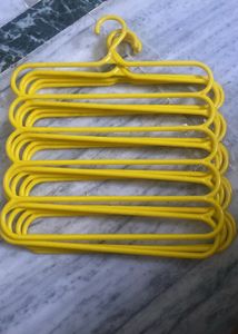 New Set of 6pcs Multi-Layered Scarf/Tie Hanger