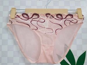 1300)Pink Lace Detail Panties