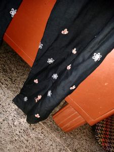 Women Black Plazo