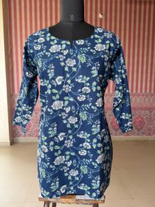Blue Floral Print Kurta
