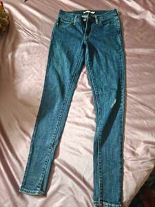 Levi's Women's Skinny Blue Jeans