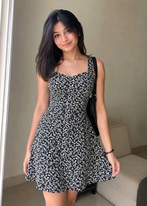 Zudio Cute Floral Print Mini Dress❤️