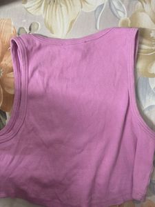 pink crop top
