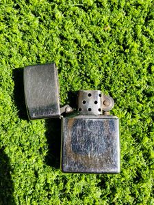 Authentic Zippo Lighter – Classic Plain Brushed /