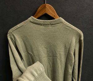 Altheory Premium Cable Knit  Sweater