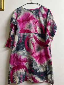 Vibrant Abstract Print Kurta