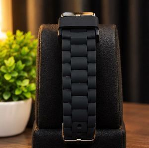WROGN Black Analog Watch For men