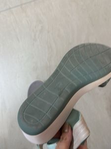 Comfortable Green Sandals