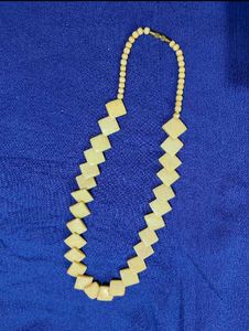 Unique Diamond Shape Beaded Necklace
