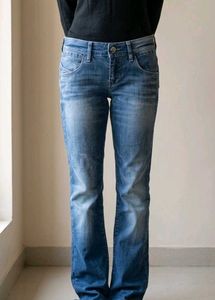 Classic Blue Flare Jeans | Y2K Low Waisted