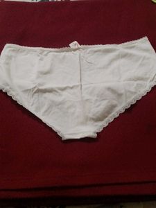 La Vie en Rose White Lace Trim Briefs