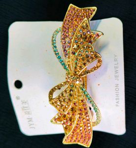 Hair Clips &amp; Bangles – ₹69 per Piece