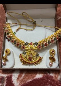 Stunning Indian Traditional Gold Necklace Set