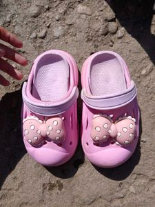 Cute Pink Bow Clogs