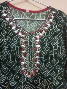 Embellished Bandhani Print Kurta