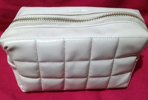 nykaa luxe Quilted Cosmetic Bag