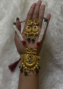 Unused copper jewellery set