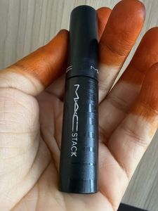 MAC Stack Mascara Black