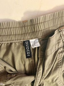 H&amp;M olive cargo pants