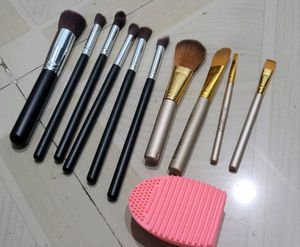 Pack 10 MAKEUP Brush & brushes Cleaning Pad