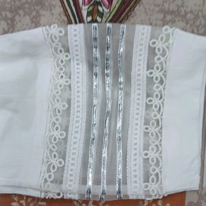 white stretchable pant for suits. size is small and the fabric is stretchable.