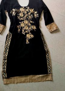 Embroidered Kurta