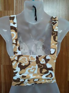 Stylish Heart Print Crop Top