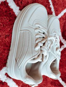 Women Cream Platform Sneakers