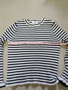 Striped Knit Sweater unisex