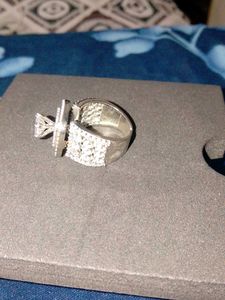 Sparkling Ring