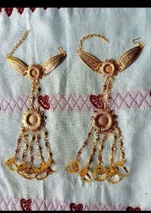 Gold Toned Ethnic Maang Tikka &amp; poncha