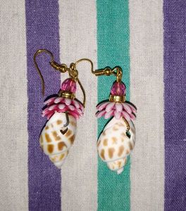 Pearl Necklace &amp; Shell Earrings Set