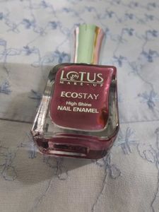 Lotus Ecocstay Nail Polish with handkerchief
