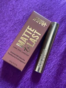 Nykaa Matte to Last Lipstick