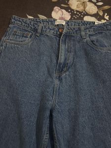 Wide Leg Distressed Jeans
