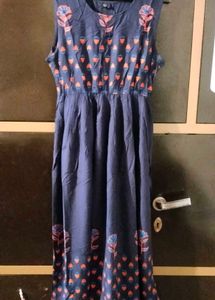 New Beautiful Sleeveless Navy Blue Ethnic Gown
