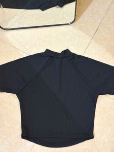 Ribbed Zip Neck Top