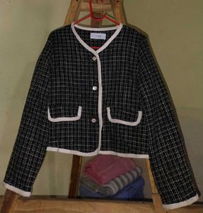 Tweet Blazer.