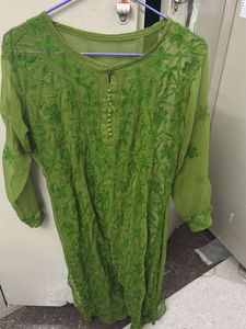 Embroidered Green Chikankari Kurta