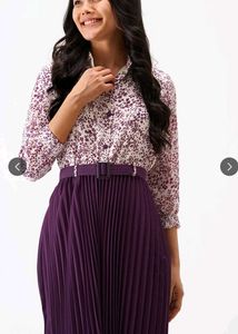 Elegant Pleated Midi Dress