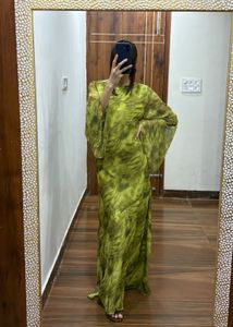 Flowy Green Abstract Print Maxi Dress