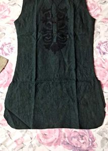 🌷Elegant Sleeveless Kurta