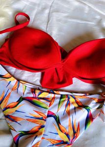 Red Ruffled Bikini Top with brief 👍