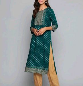 Beautiful Teal Kurta with Intricate Print