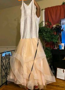 Elegant Tiered Mermaid Gown hot flared designer