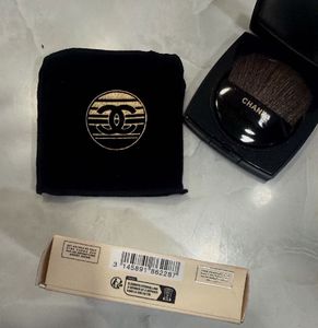 Chanel Les Beiges Healthy Glow Powder