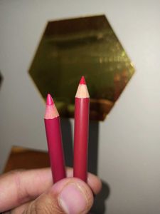 Me-On Artistry Longlasting Lip Liner