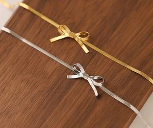 Bow Necklace