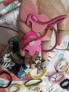 Assorted Hair Accessories Bundle( total 30 )